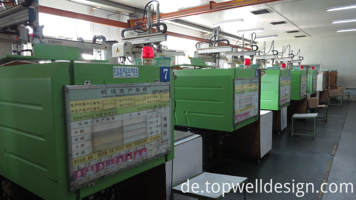 Spritzgussform injection mould